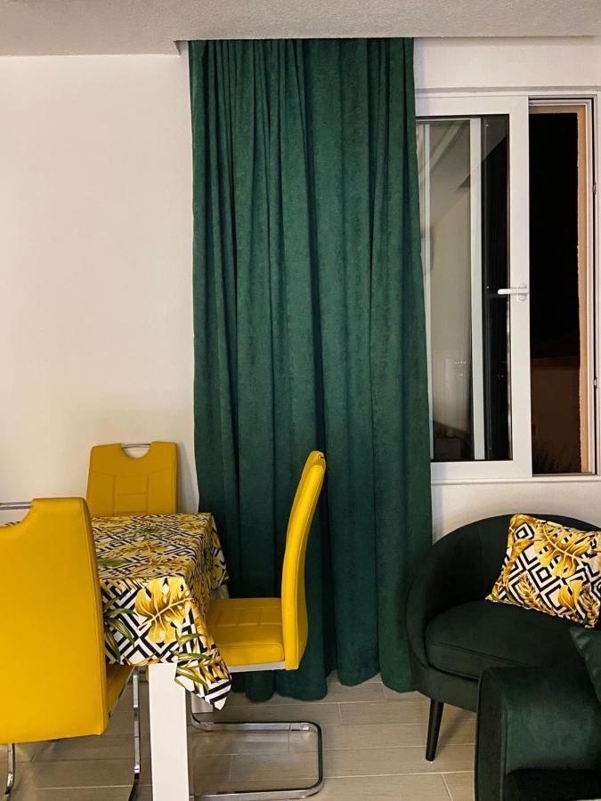 Id Apartments Tivat Dış mekan fotoğraf