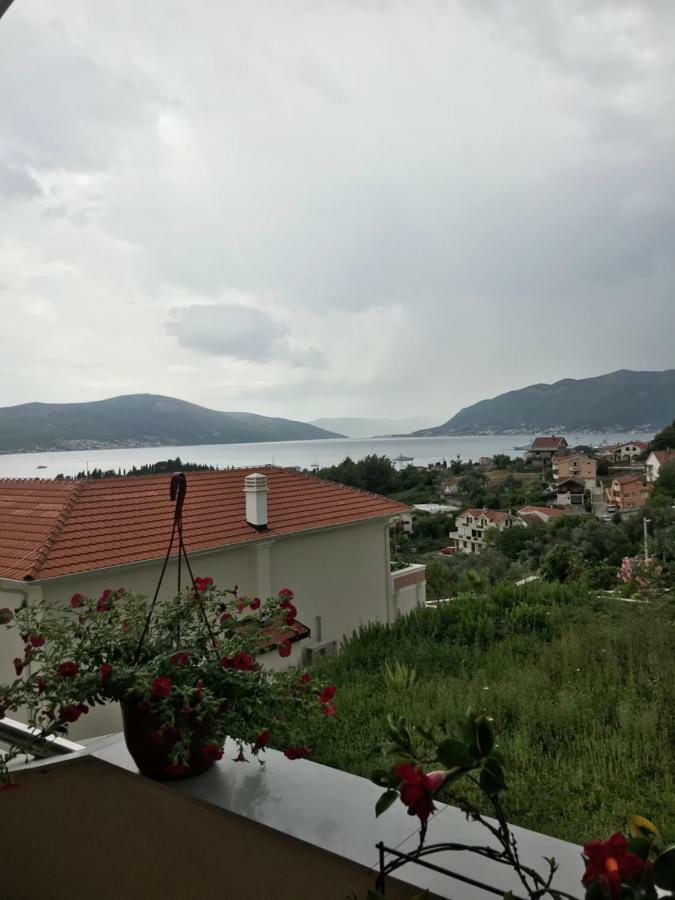Id Apartments Tivat Dış mekan fotoğraf