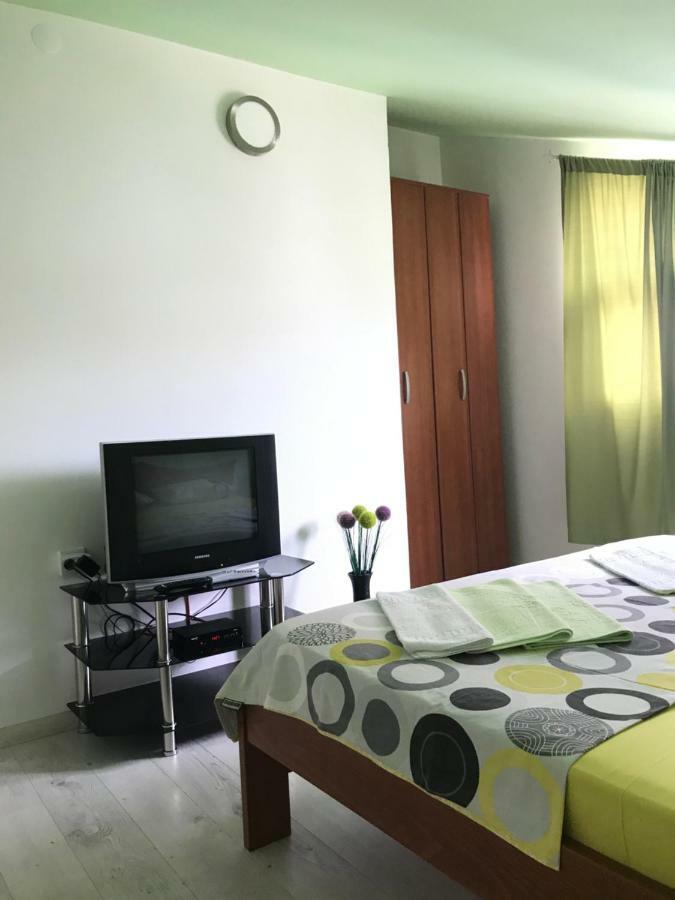 Id Apartments Tivat Dış mekan fotoğraf
