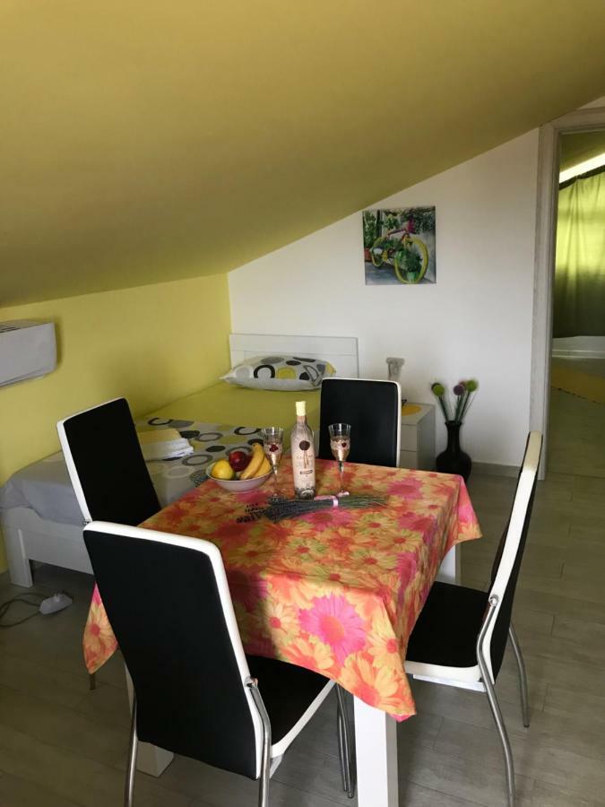 Id Apartments Tivat Dış mekan fotoğraf